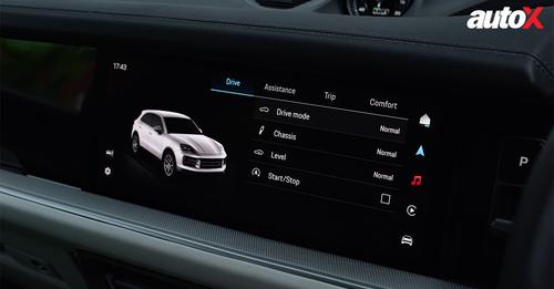 2023 Porsche Cayenne infotainment touchscreen