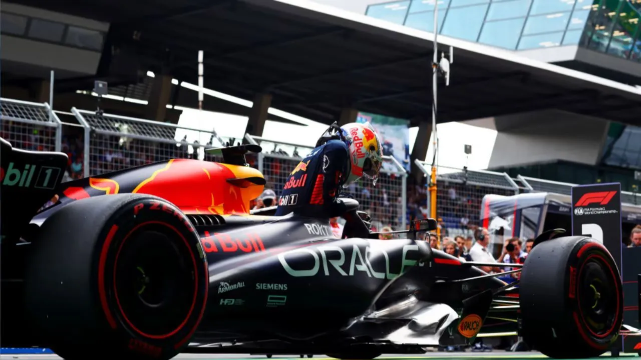 Red Bull RB19