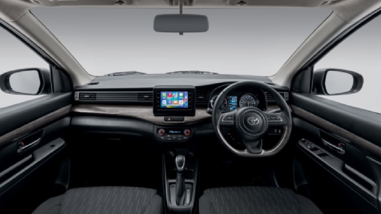 Toyota Rumion Interior