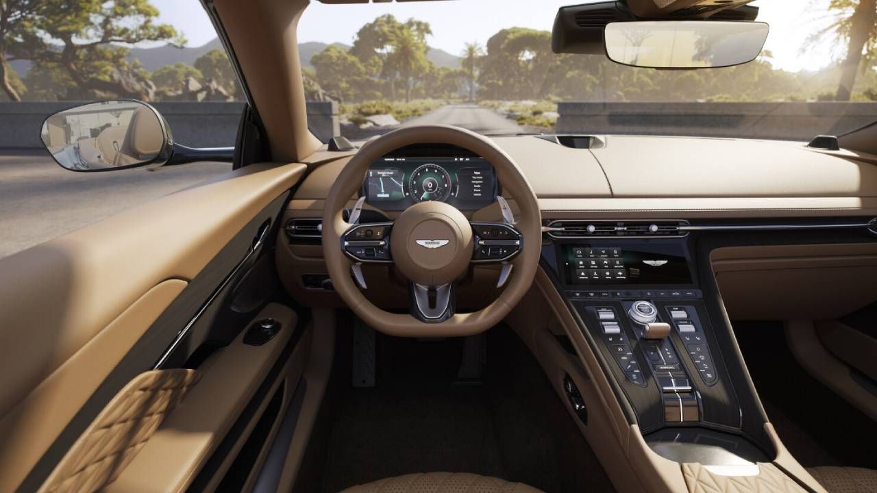 Aston Martin DB12 Volante1