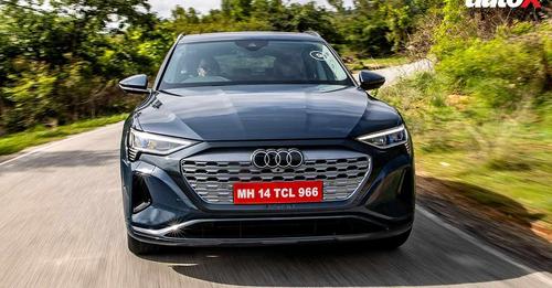 Audi Q8 E Tron Front View