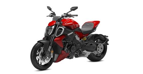 Ducati Diavel V4 Left Front Three Quarter