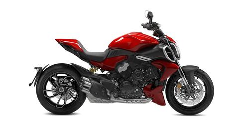 Ducati Diavel V4 Right Side View