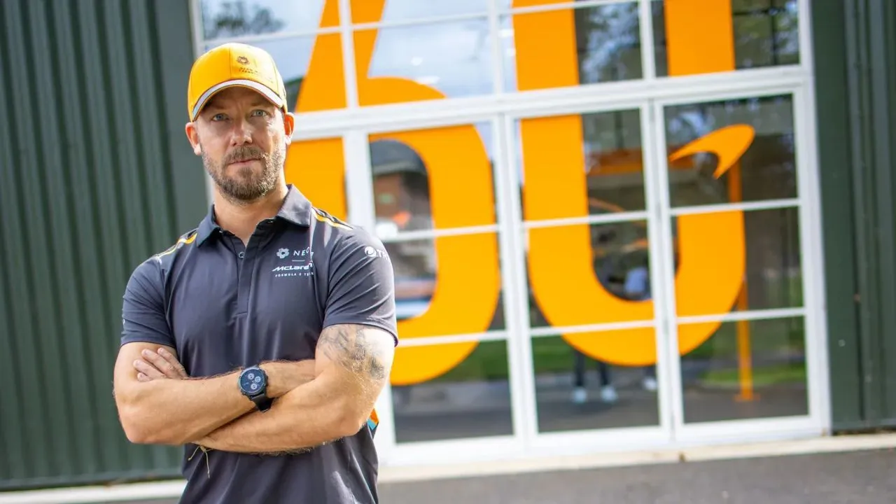 Formula E Sam Bird Neom McLaren 