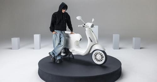 JUSTIN BIEBER X VESPA 1 
