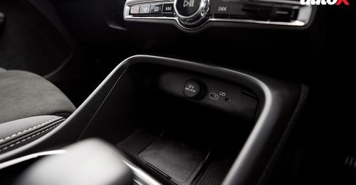 Volvo C40 Recharge USB Port1