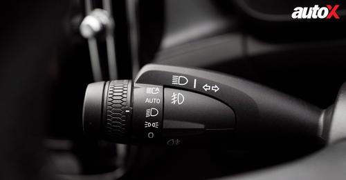 Volvo C40 Recharge Wiper Stalk1