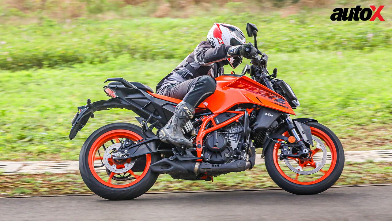 KTM 390 Duke Handling