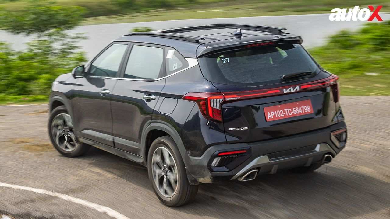 Kia Seltos Left Rear Three Quarter1