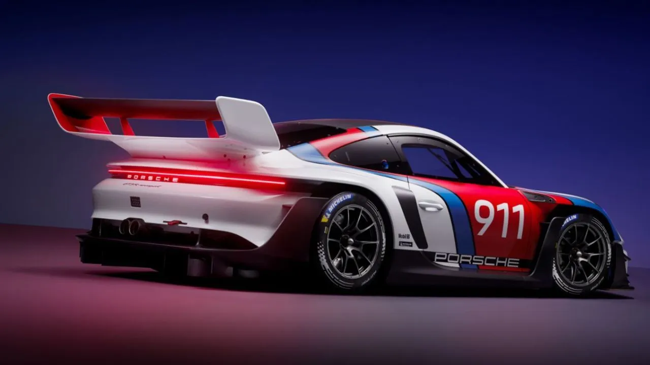 Porsche 911 GT3 R Rennsport Rear