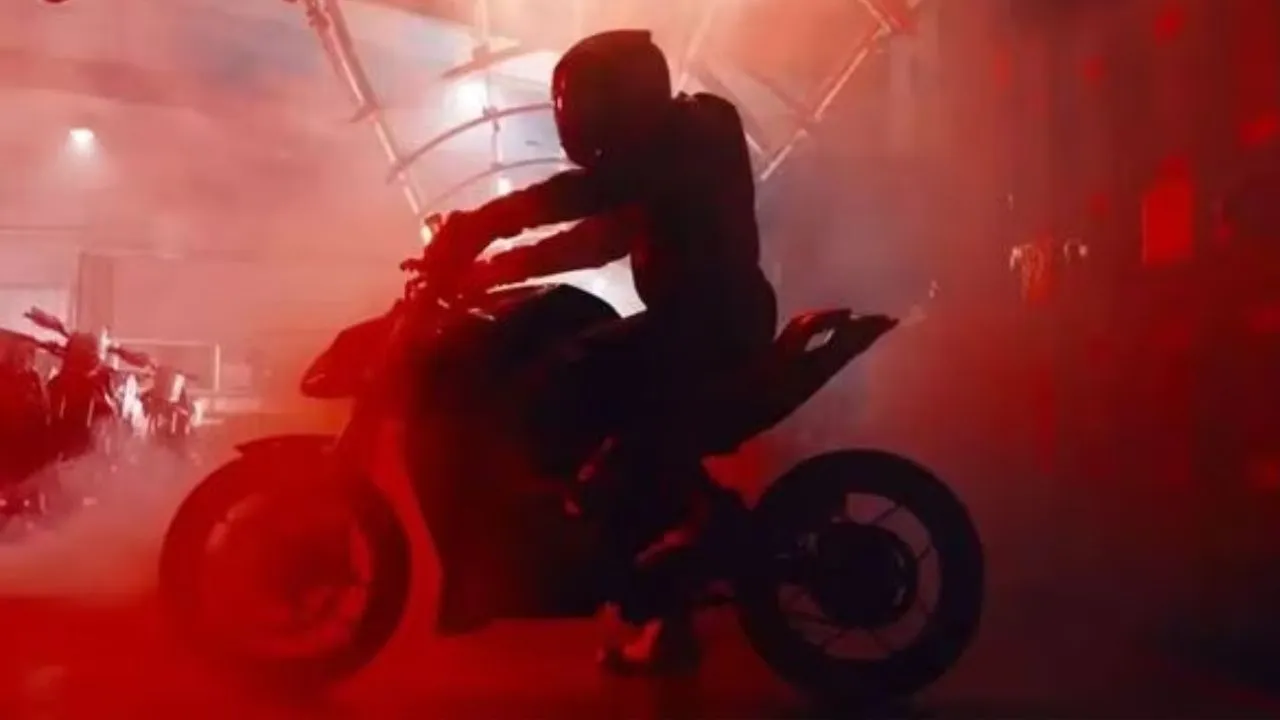 TVS Apache RTR 310 Teaser 1 