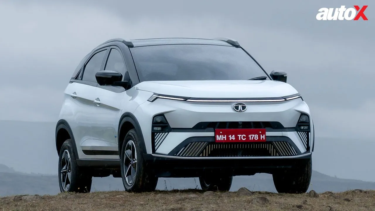 Tata Nexon EV Right Front Three Quarter