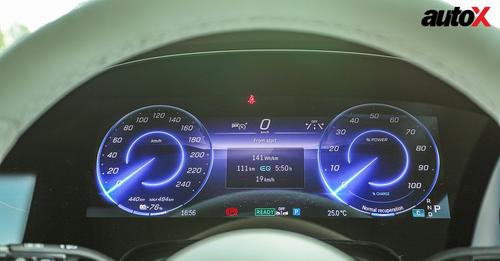 Mercedes Benz EQE 500 Digital Driver Display