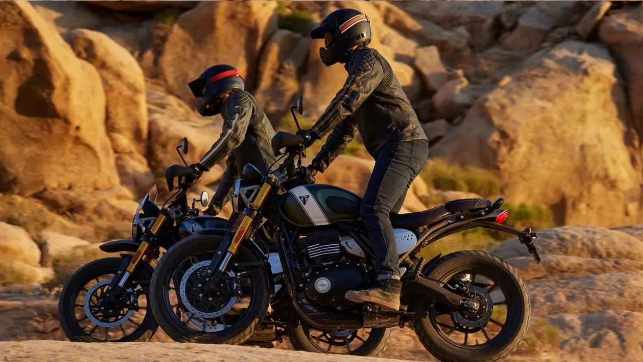 TRIUMPH SCRAMBLER 400 X 2 