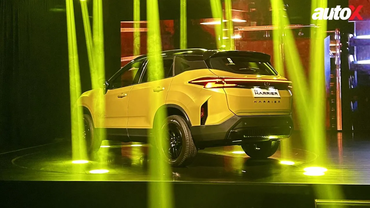 Tata Harrier Rear Logo jpg
