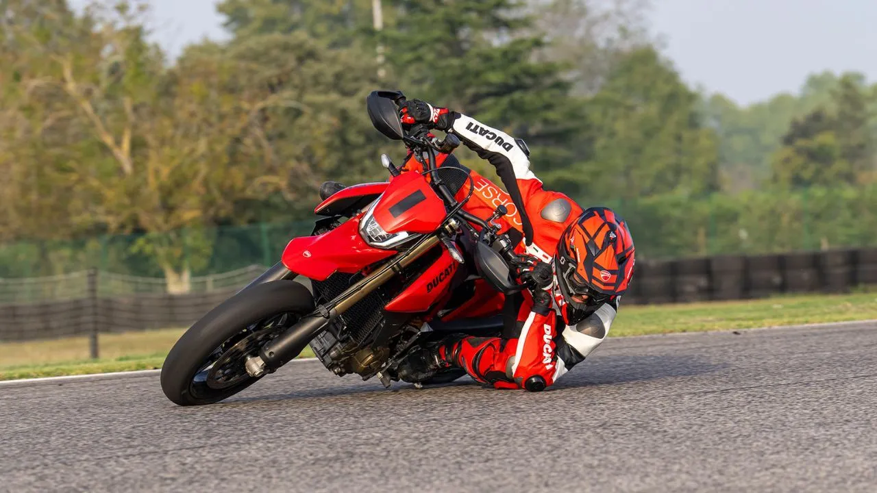 Ducati Hypermotard 698 Mono 