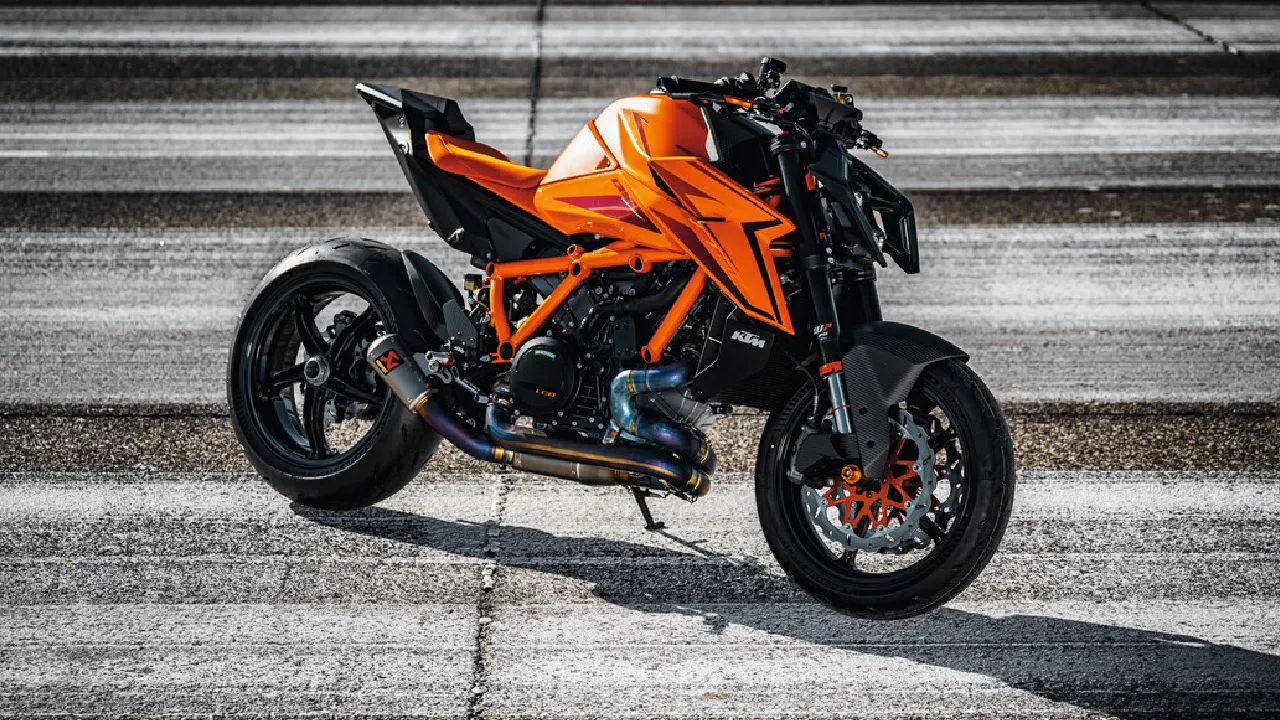 KTM 1390 Super Duke R Evo