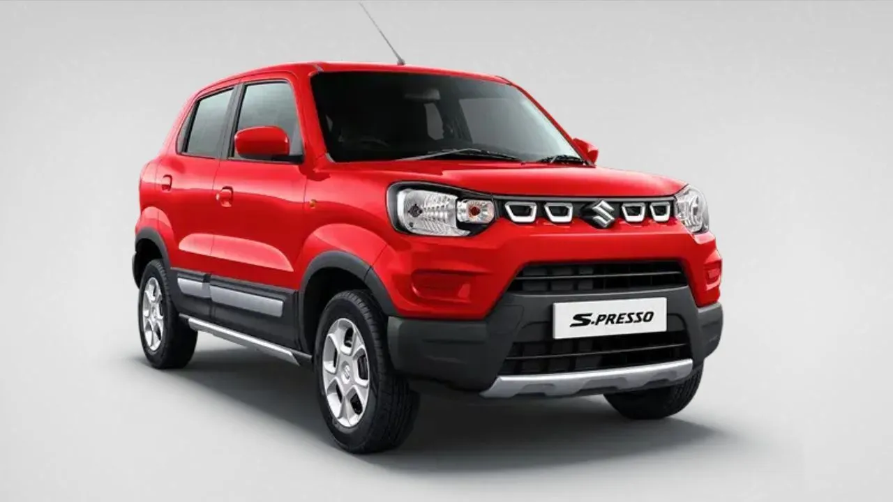 Solid Fire Red Maruti Suzuki S-Presso Right Side and Front View