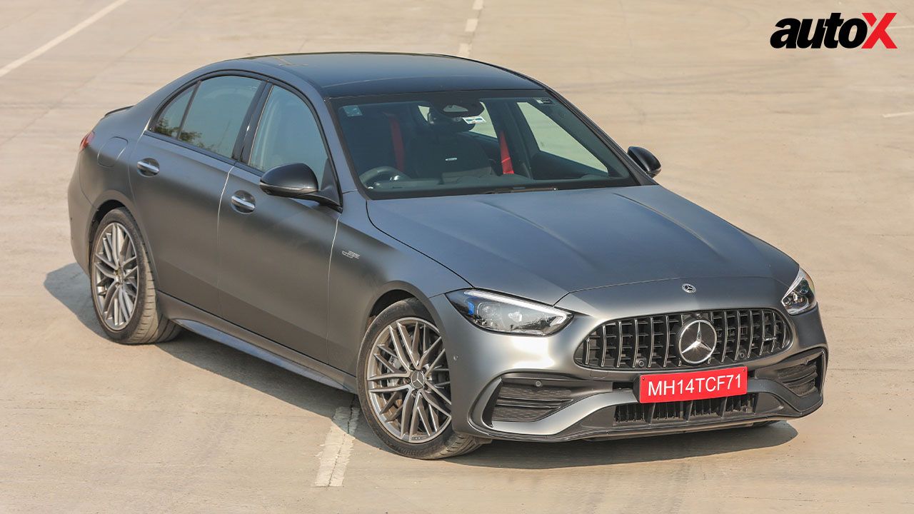 Mercedes Benz AMG C 43 Right Front Three Quarter 2 