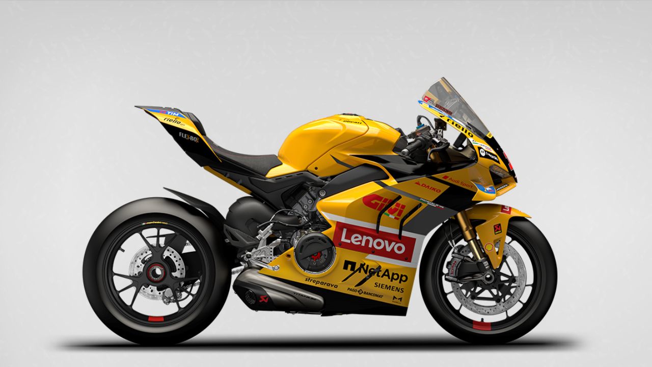 Panigale V4 Bagnaia 2023 World Champion Replica 1 