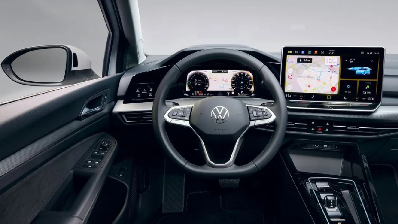 2024 Volkswagen Golf Interior New 1