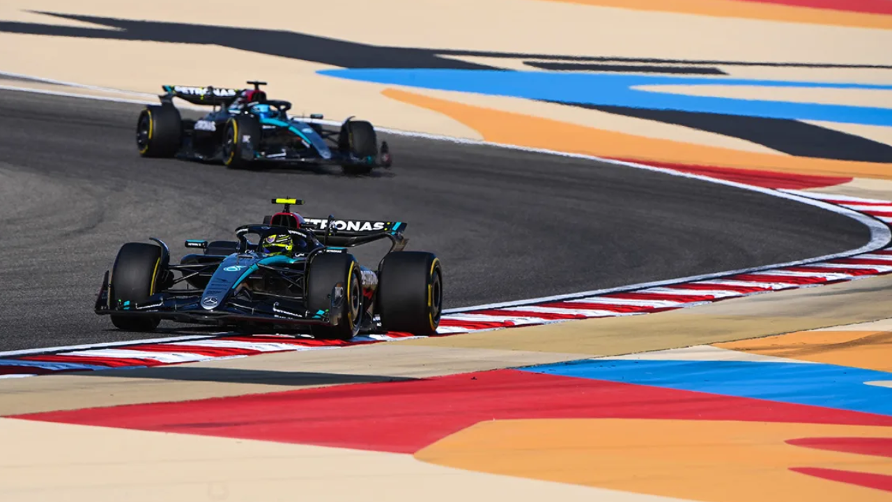 F1 Mercedes W15 3 