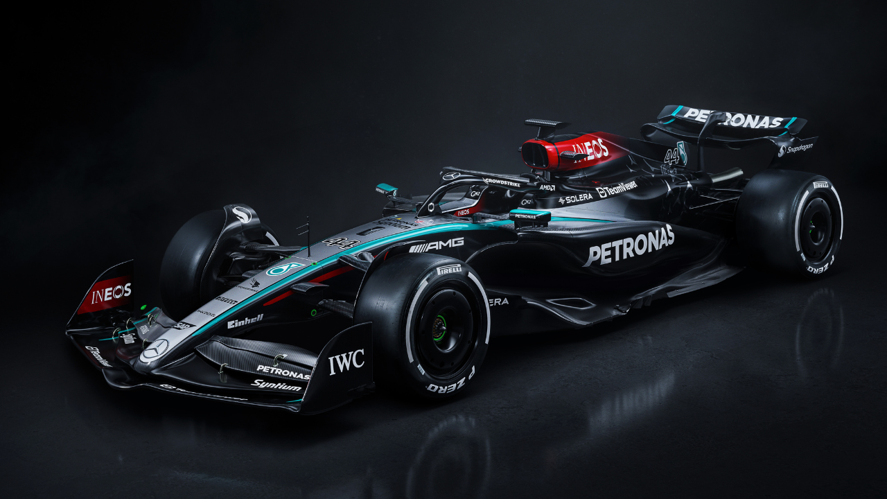 F1 Mercedes W15