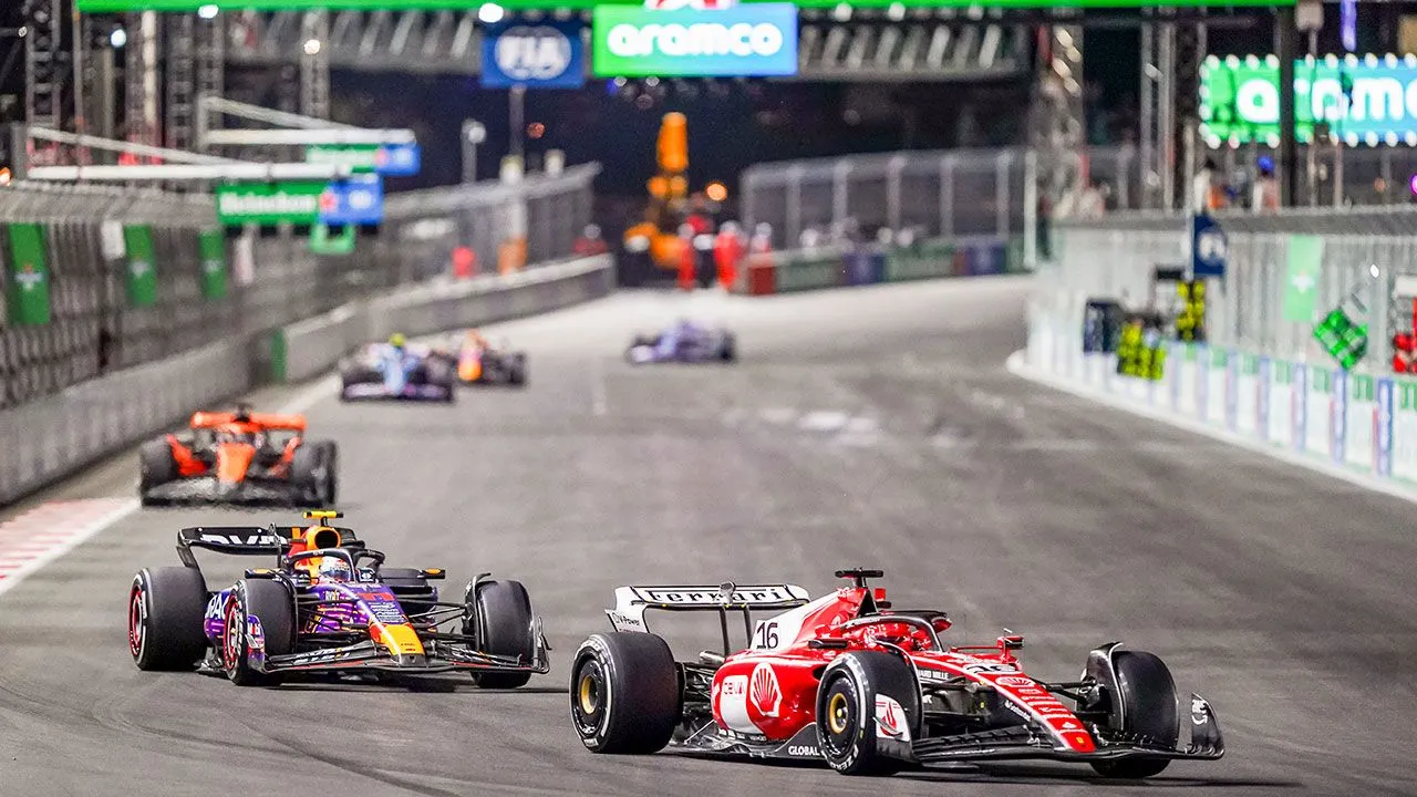  F1 Cars on Race Track