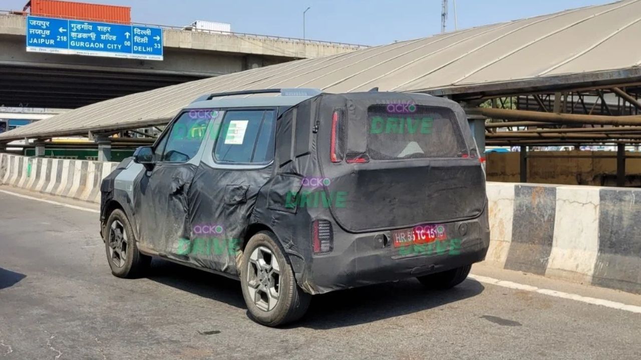 Kia Clavis Spied