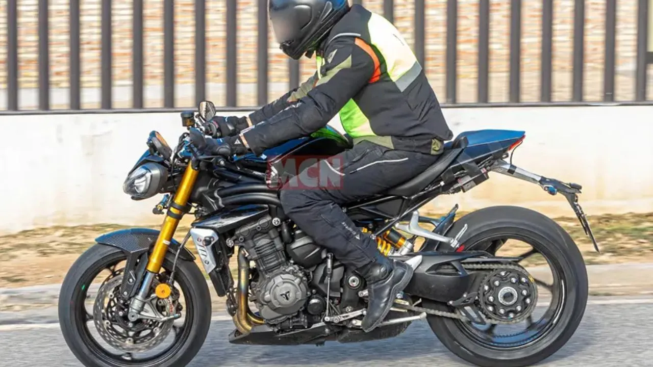 New Triumph Speed Triple 1200 RS Spy 1
