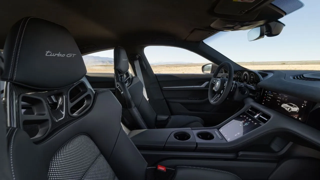 Porche Taycan Turbo GT Interior