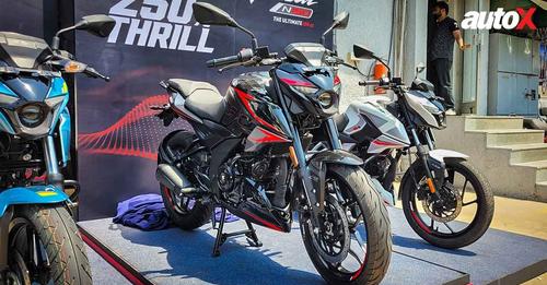 Bajaj Pulsar N250 1 1 