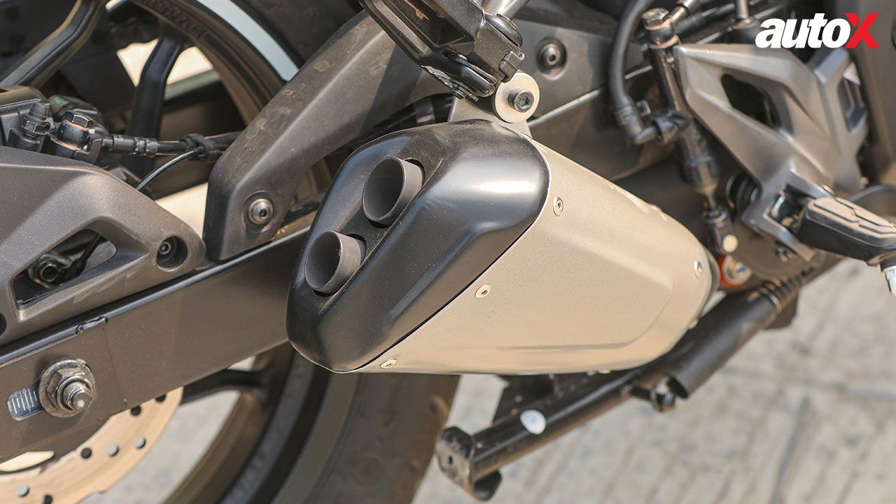 Bajaj Pulsar N250 Exhaust