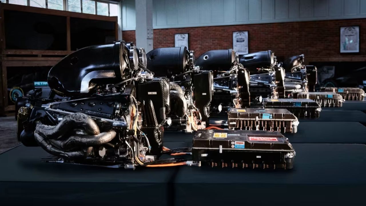 F1 Mercedes Engine