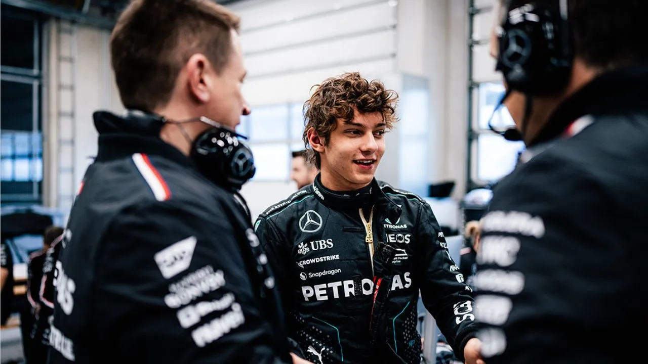 F1 Mercedes Kimi Antonelli