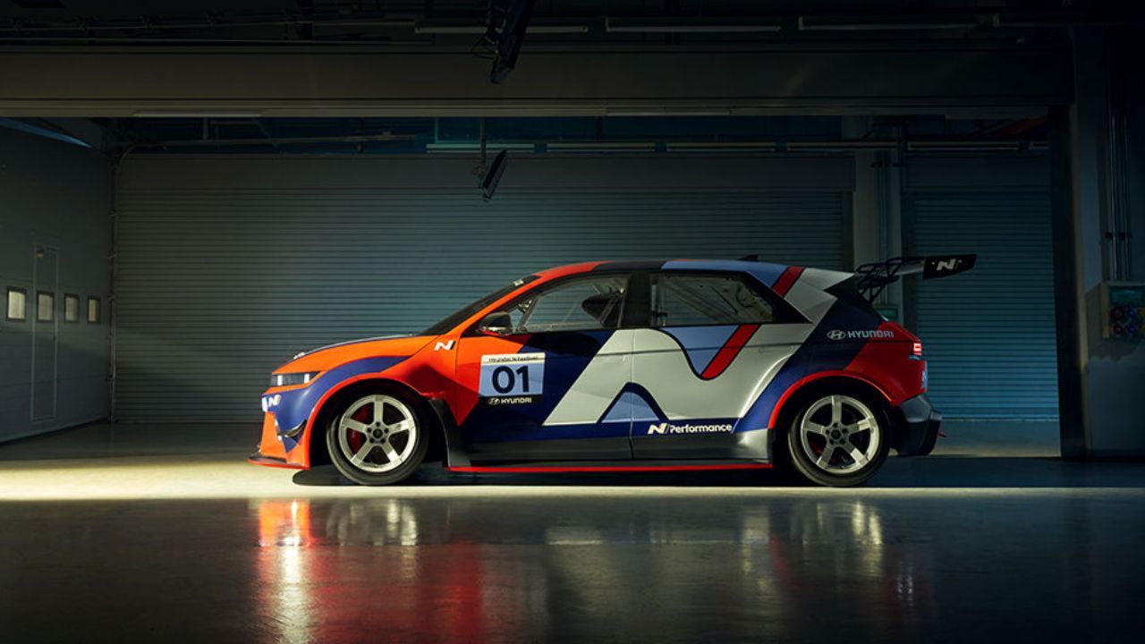 Hyundai Ioniq 5 N EN1 Touring Cup Car Side