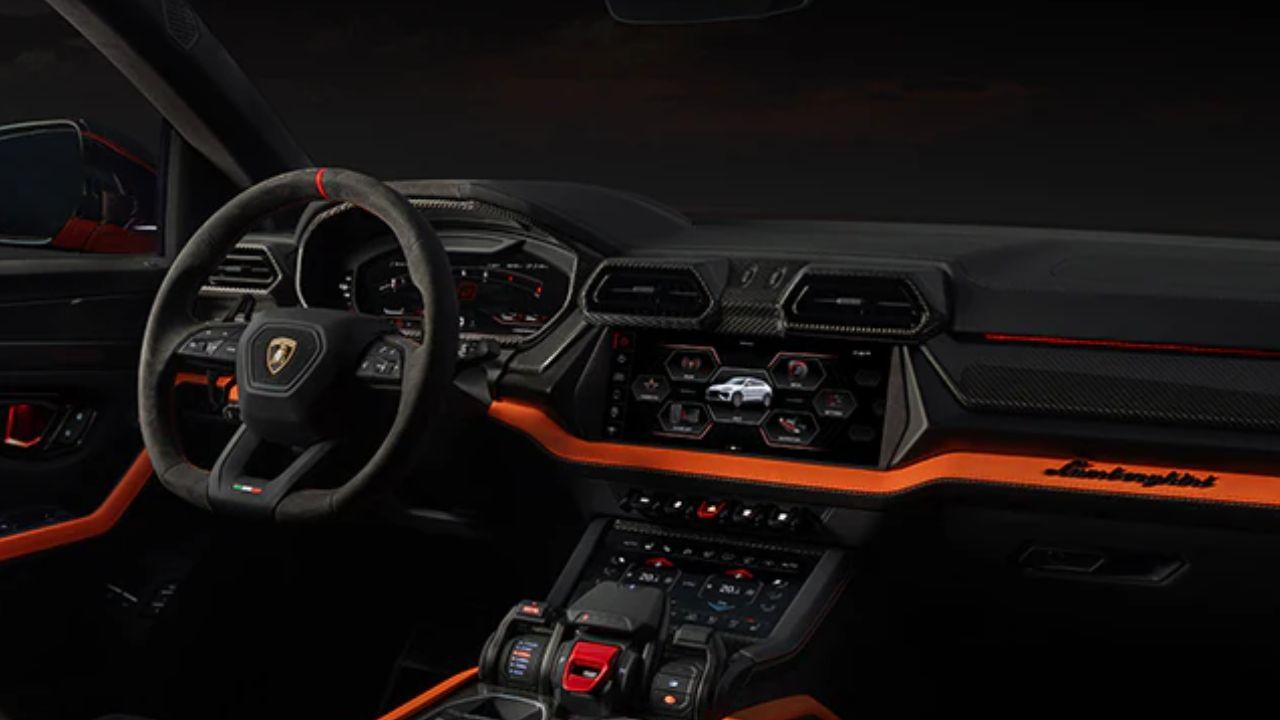 Lamborghini Urus SE Interior