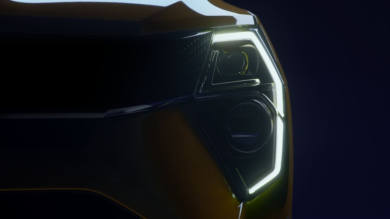 Mahindra XUV 3XO Headlamp