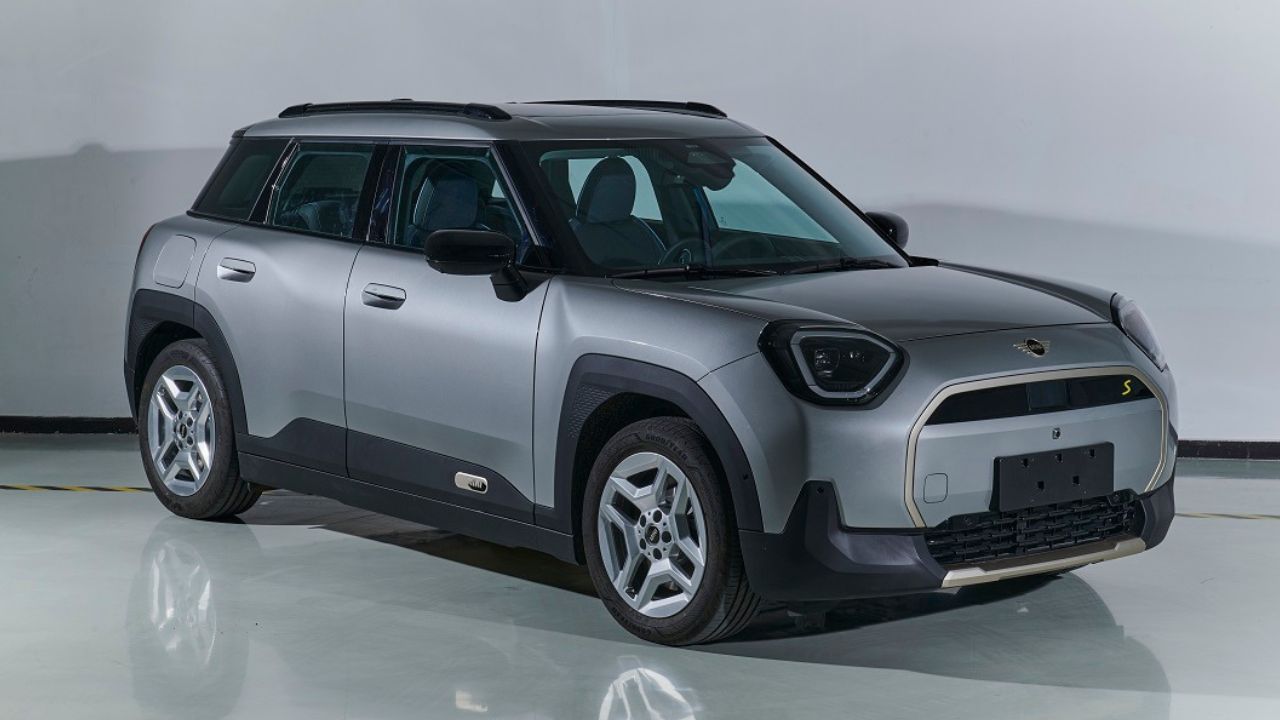 Mini Aceman EV Front 1