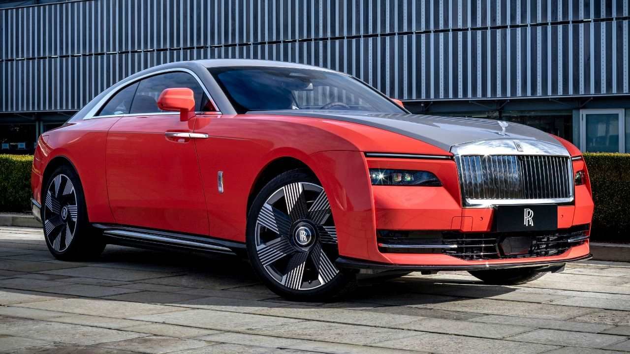 Rolls Royce SPECTRE ESCAPISM