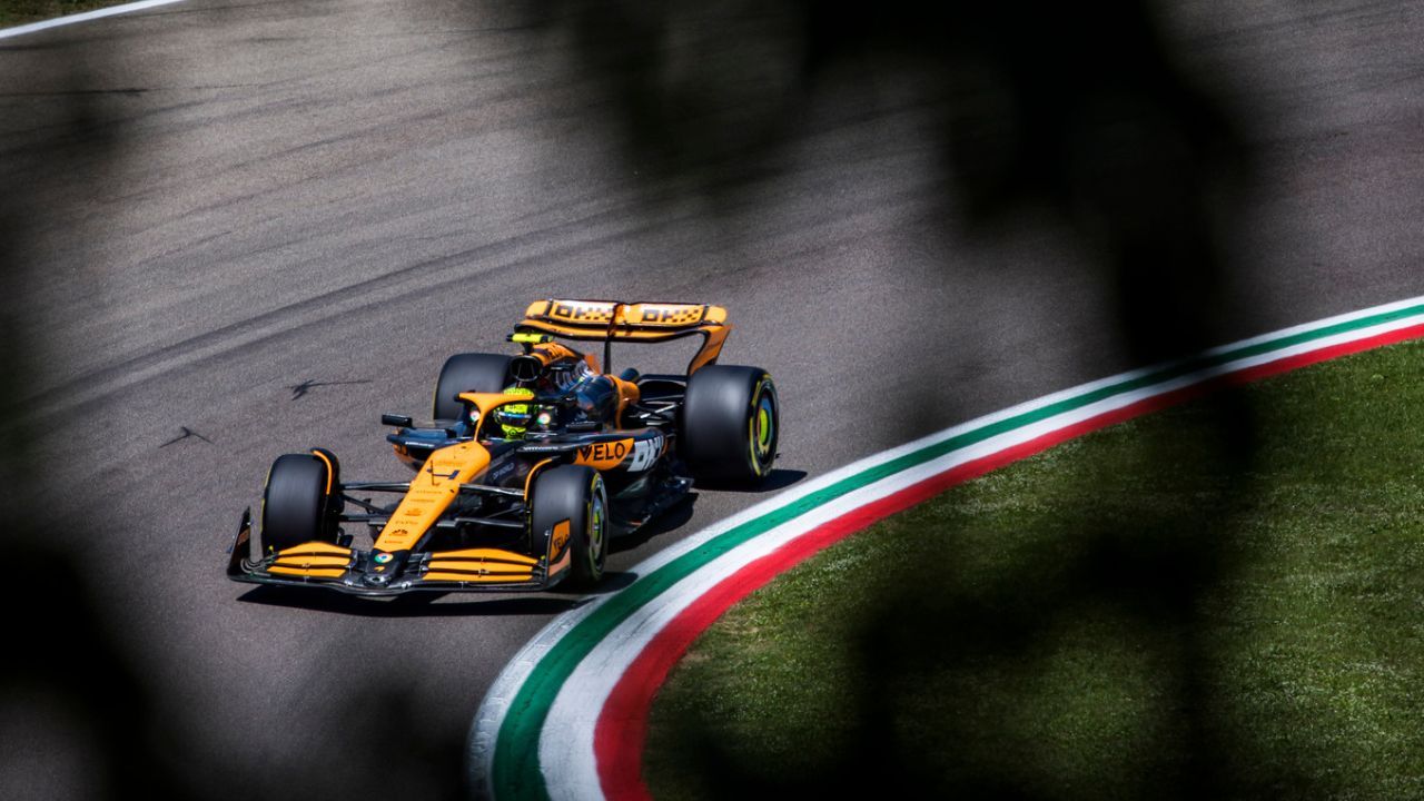 F1 McLaren MCL38