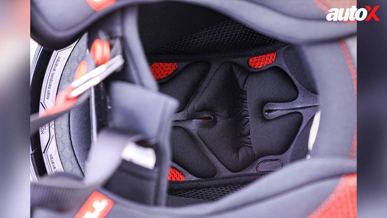 KYT R2R Pro Review Interior