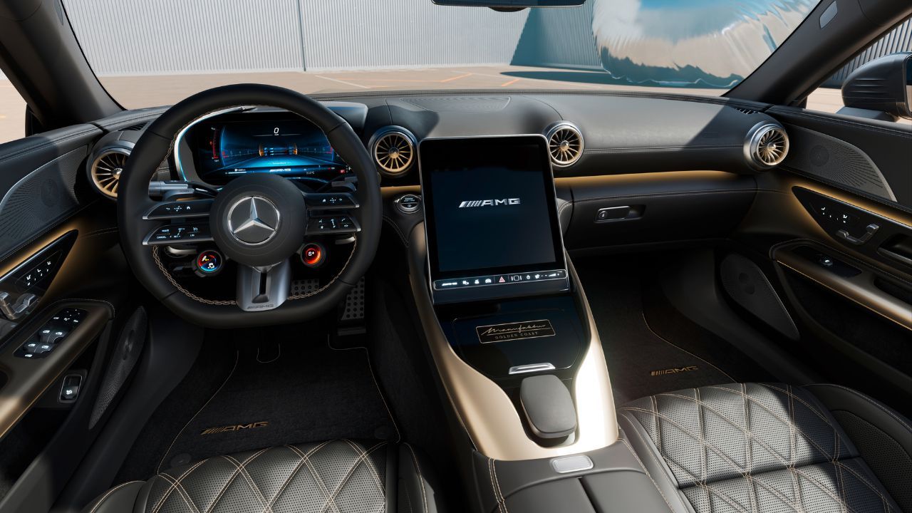 Mercedes AMG SL 63 Manufaktur Golden Coast Interior