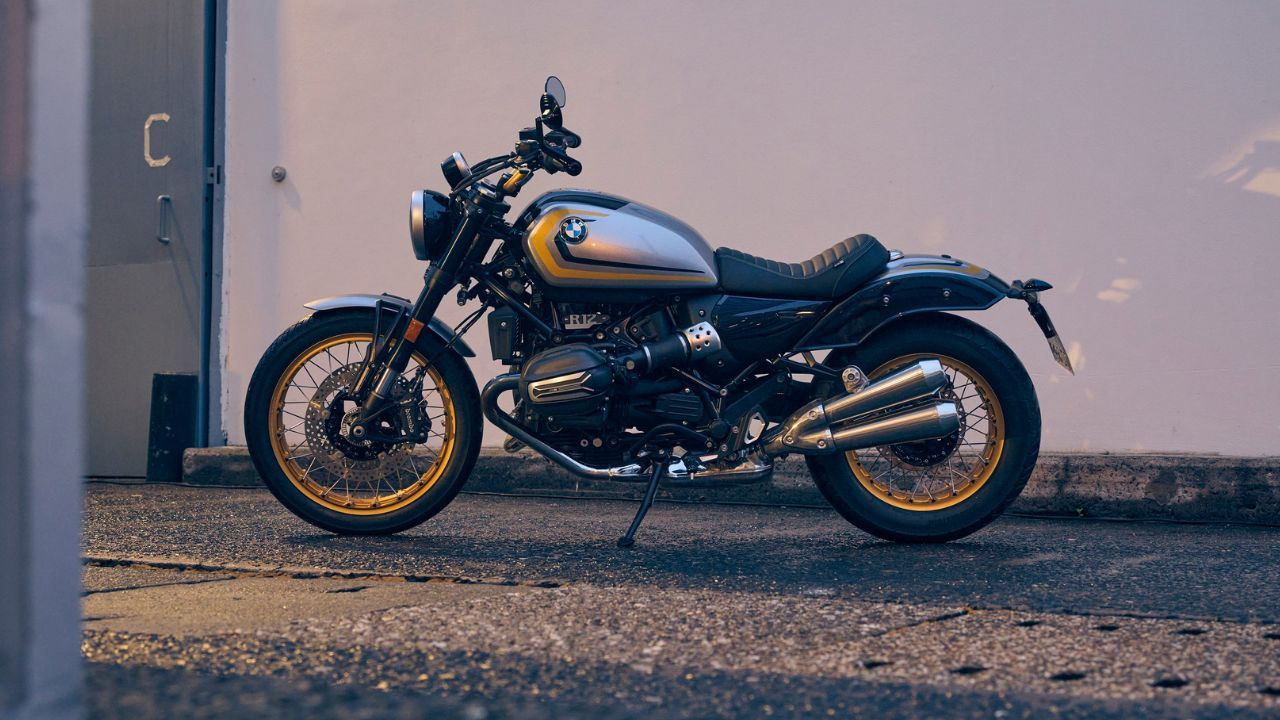 BMW R 12