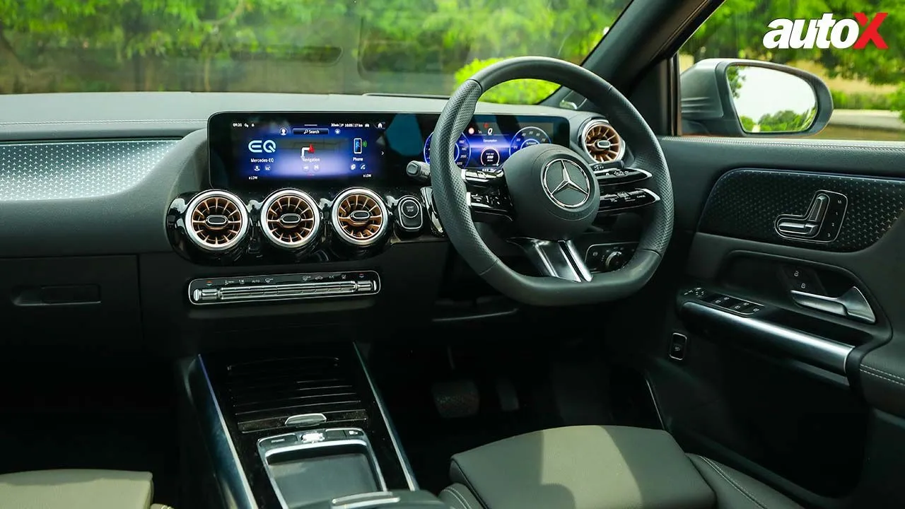 Mercedes EQA Interior 