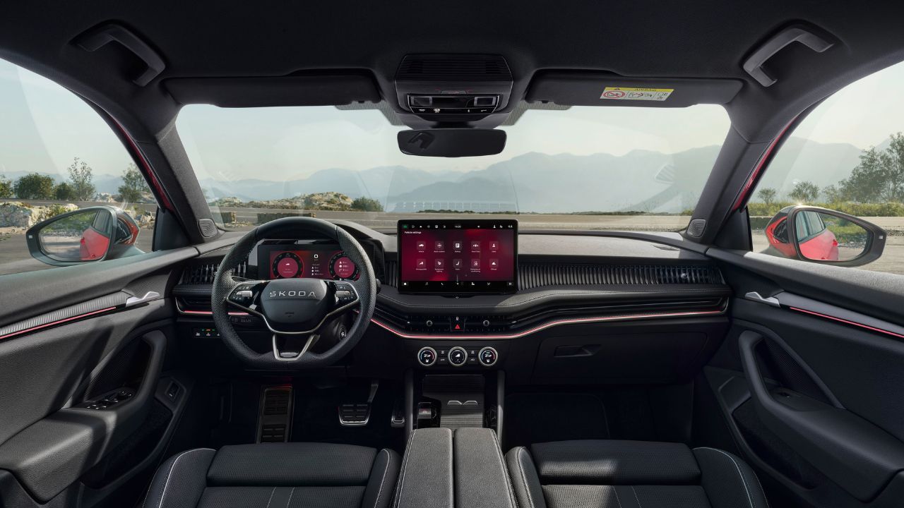  Skoda Superb Sportline Interior 