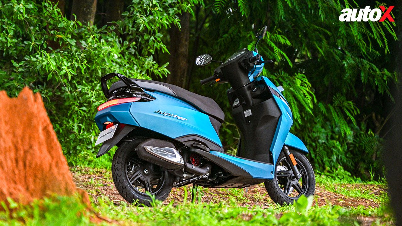 TVS Jupiter 110 Stand View