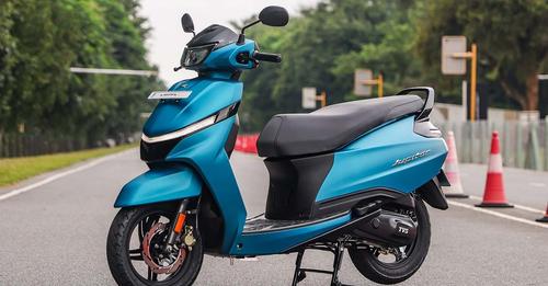 TVS Jupiter Left Front Three Quarter