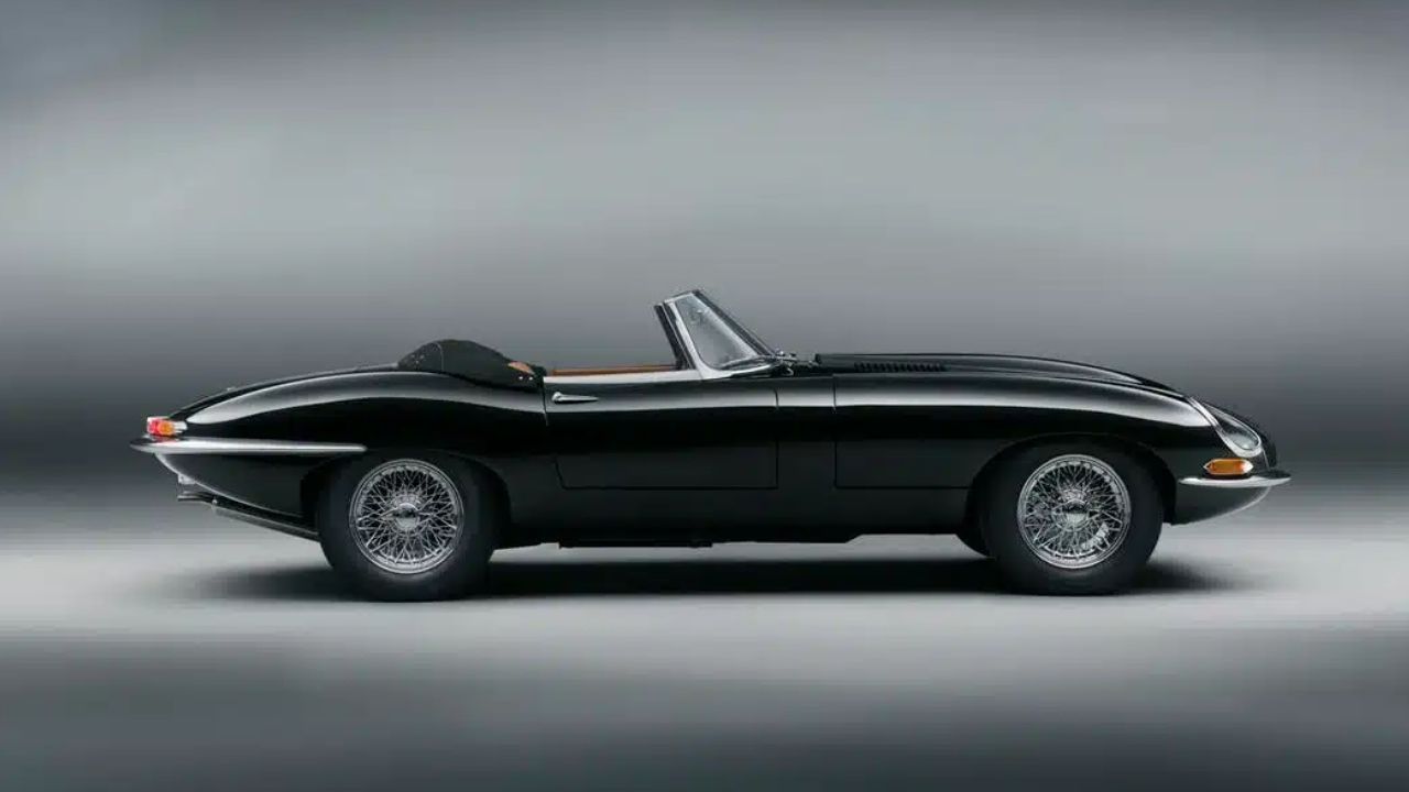 Jaguar Classic E Type Side