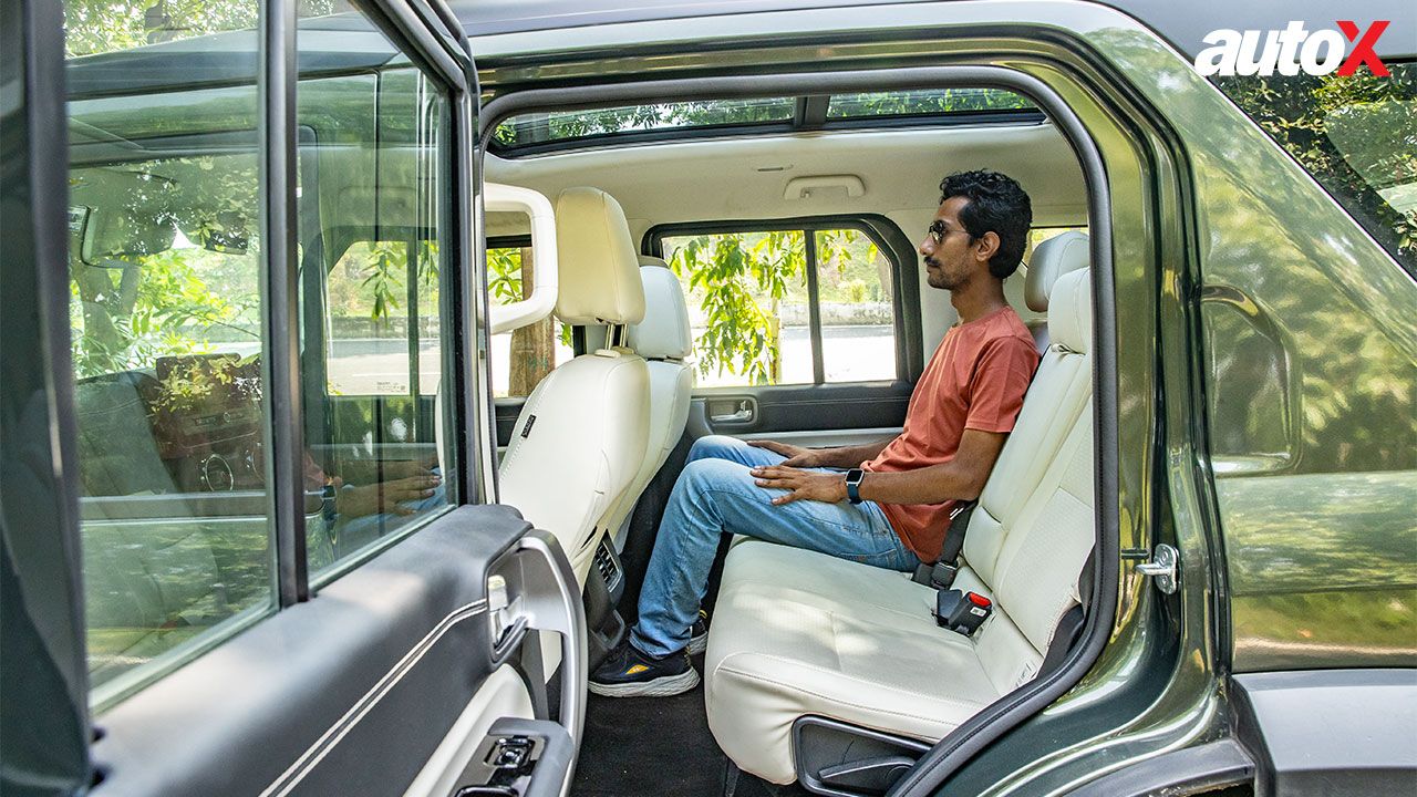 Mahindra XUV700 Rear Seat Space2